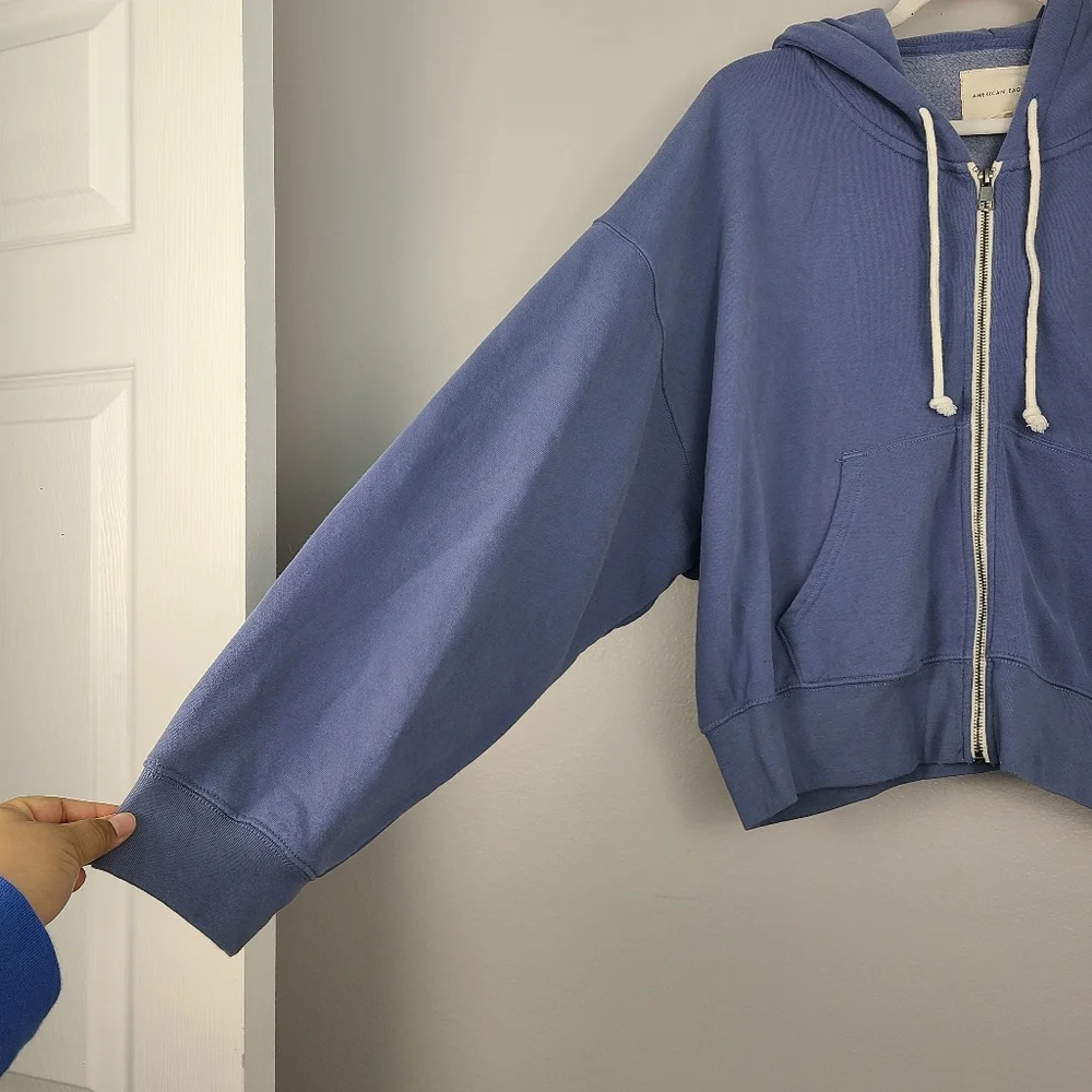 American Eagle Blue-ish Purple-ish (Periwinkle) Cropped Batwing Zip Up Hoodie XL - Picture 2 of 6